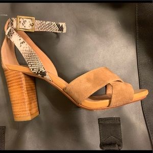 Halogen Stappy sandal